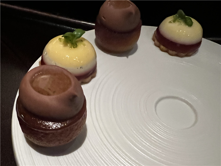 petit fours